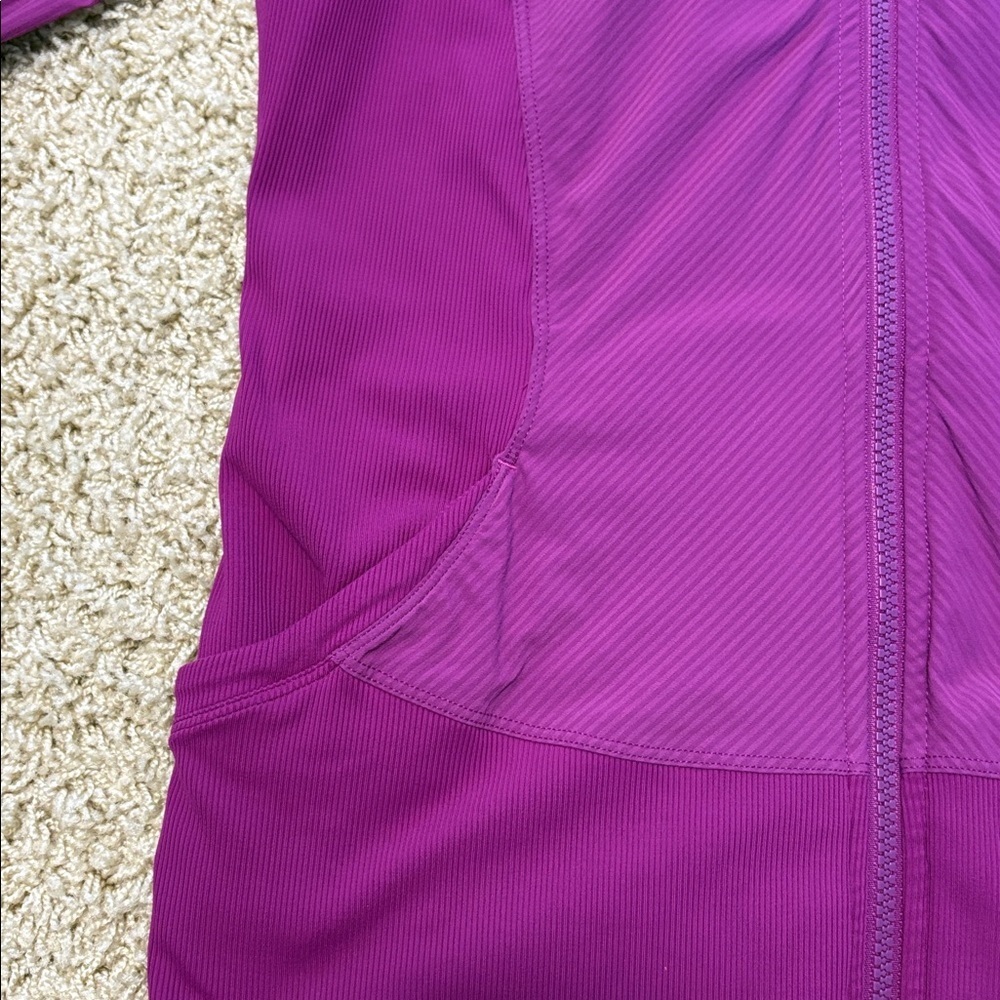 lululemon athletica | In Flux Hoodie/Jacket (Reversible) - Picture 5 of 13